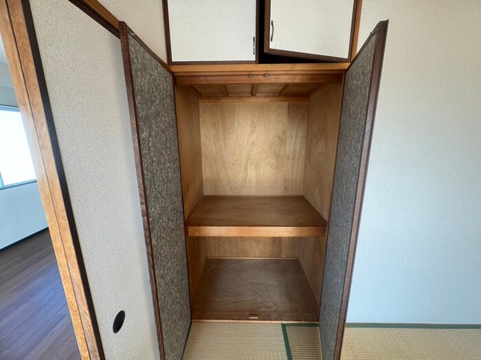 物件内観写真15　(収納)