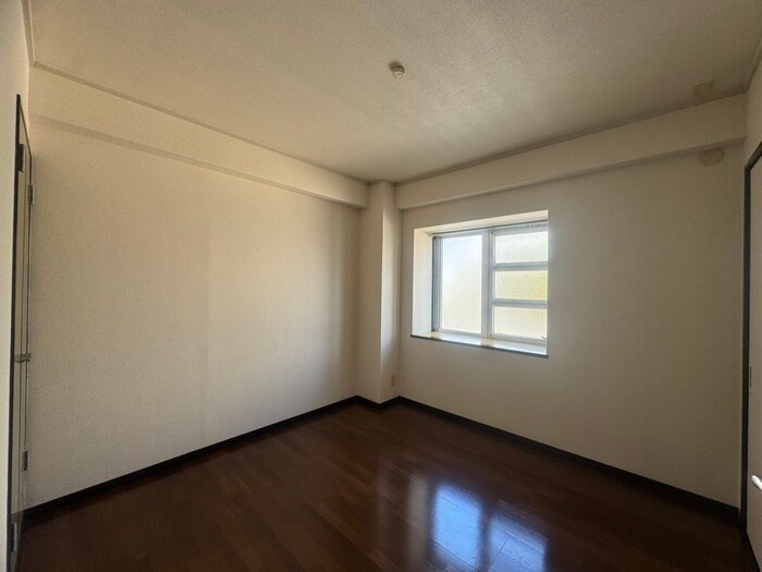 物件内観写真18　(居室)