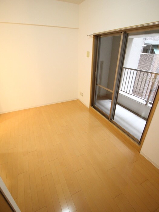 物件内観写真12　(居室)