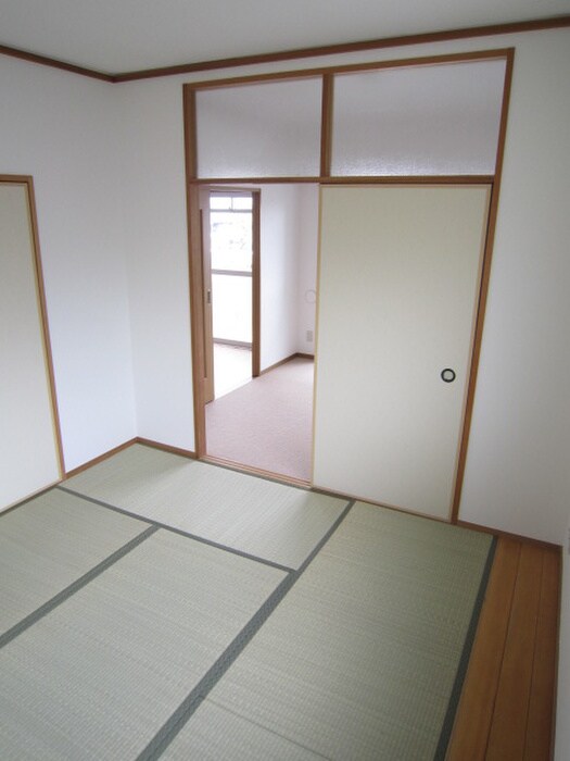 物件内観写真16　(居室)