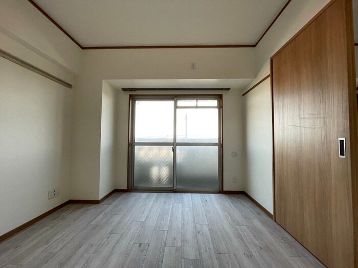 物件内観写真17　(居室)