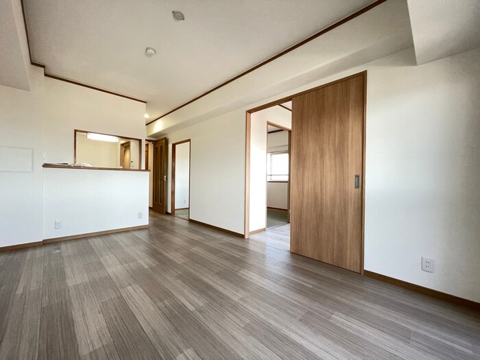 物件内観写真18　(居室)