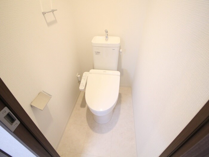 物件内観写真11　(トイレ)