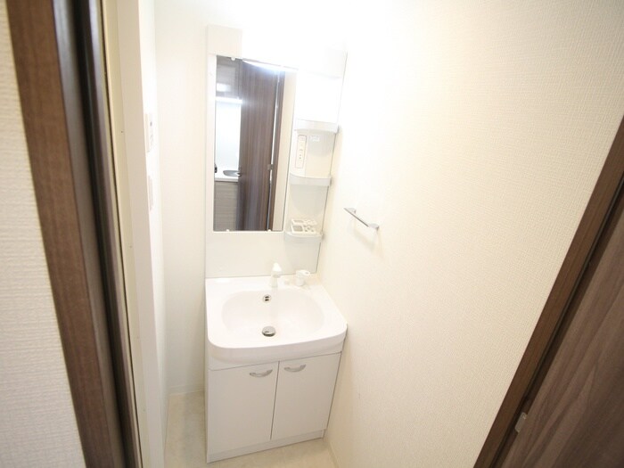 物件内観写真12　(洗面)