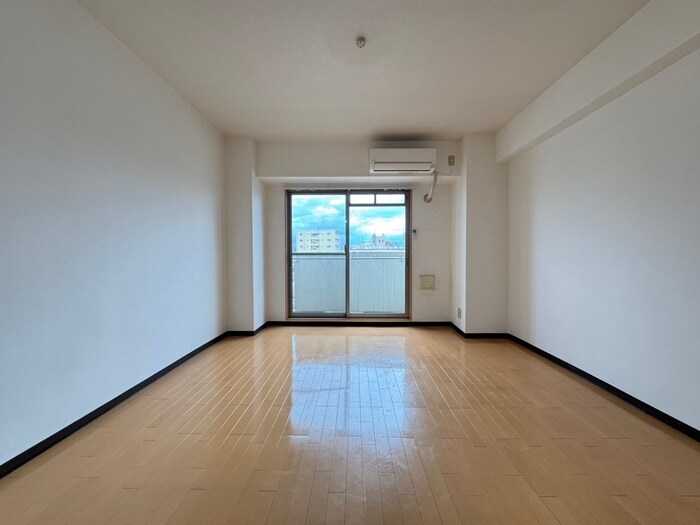 物件内観写真11　(居室)