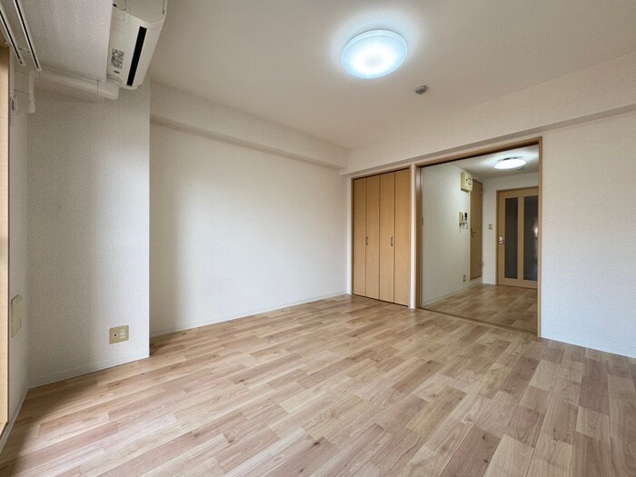 物件内観写真13　(居室)