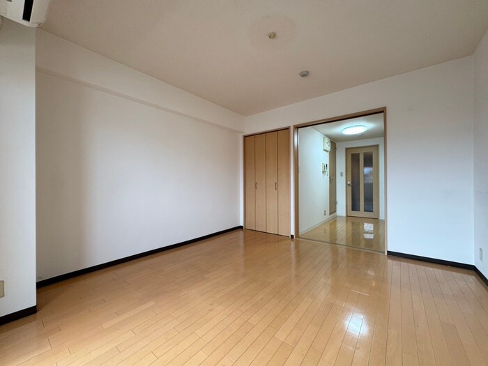 物件内観写真14　(居室)