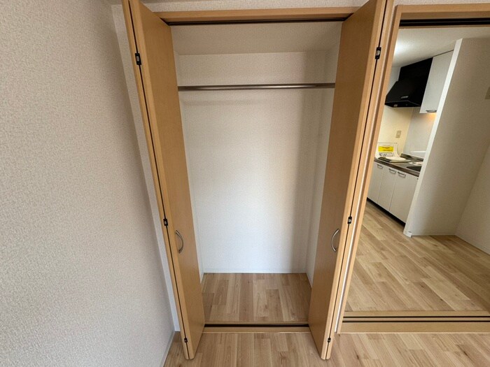 物件内観写真15　(収納)