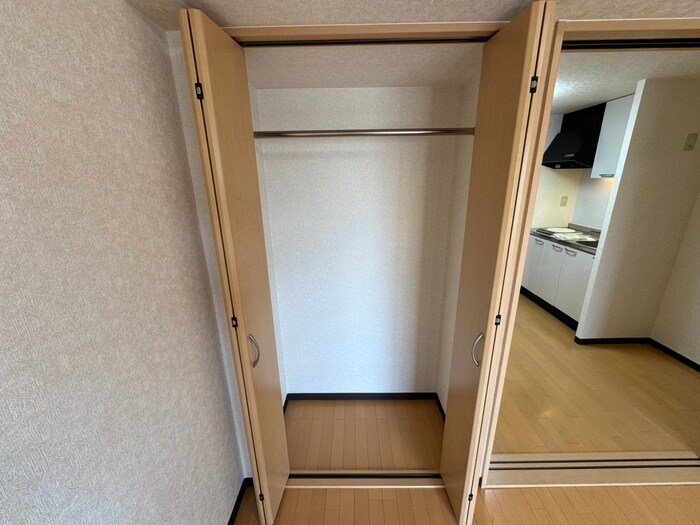 物件内観写真15　(収納)