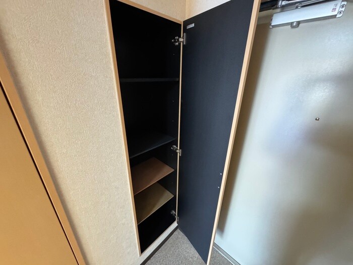 物件内観写真16　(靴箱)