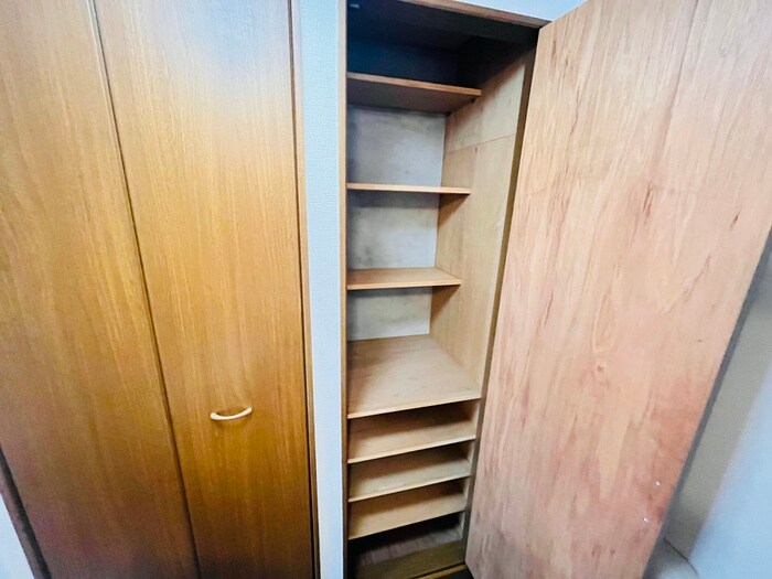 物件内観写真14　(靴箱)