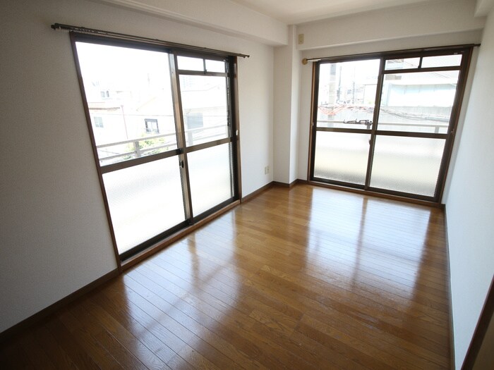 物件内観写真7　(居室)