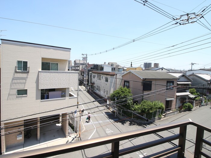 物件内観写真22　(室内からの展望)