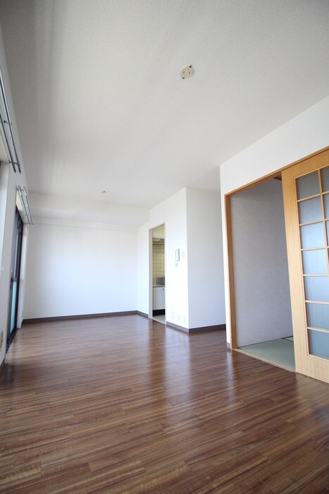 物件内観写真13　(居室)