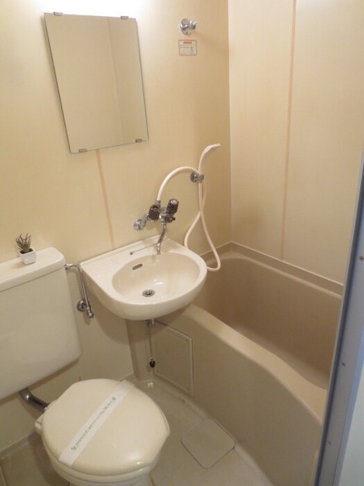 物件内観写真12　(バス／シャワールーム等)