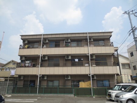 春日町西田マンション外観写真