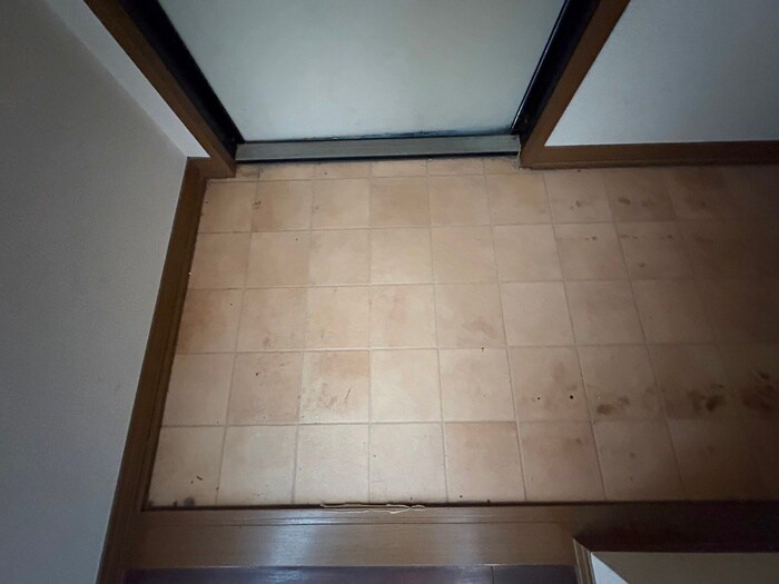 物件内観写真17　(玄関)