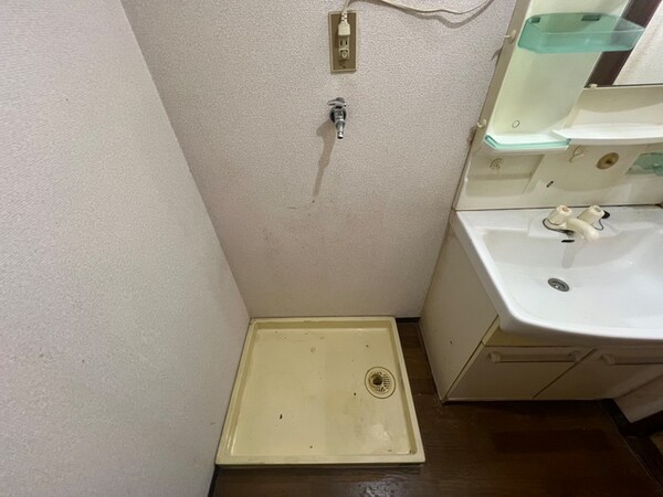 洗濯機置場
