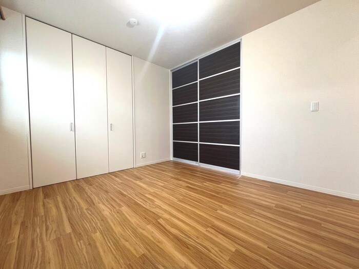 物件内観写真9　(居室)