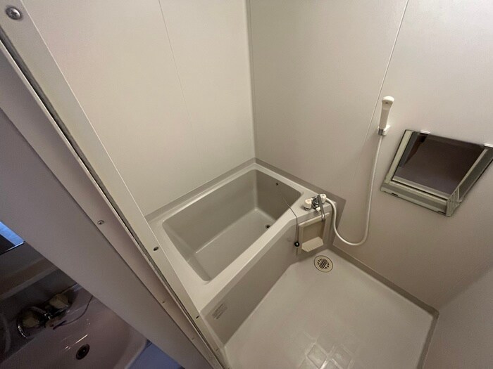 物件内観写真12　(バス／シャワールーム等)