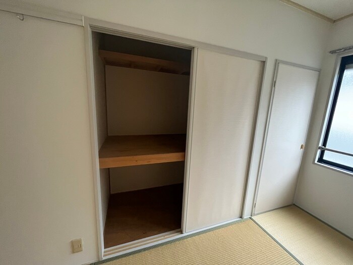 物件内観写真15　(収納)
