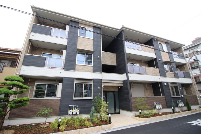 物件外観写真1　(外観写真)