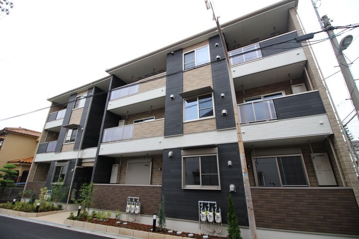 物件外観写真2　(外観写真)