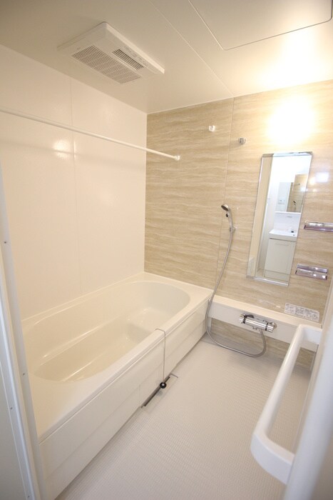 物件内観写真10　(バス／シャワールーム等)