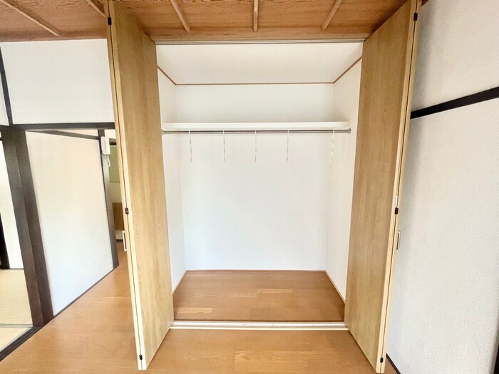 物件内観写真10　(収納)