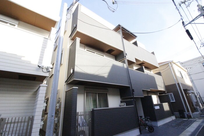 物件外観写真2　(外観写真)