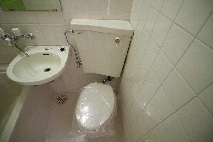 物件内観写真11　(トイレ)