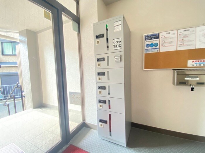 物件外観写真4　(建物設備)