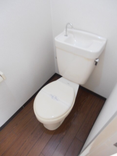 物件内観写真11　(トイレ)