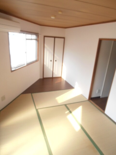 物件内観写真13　(居室)