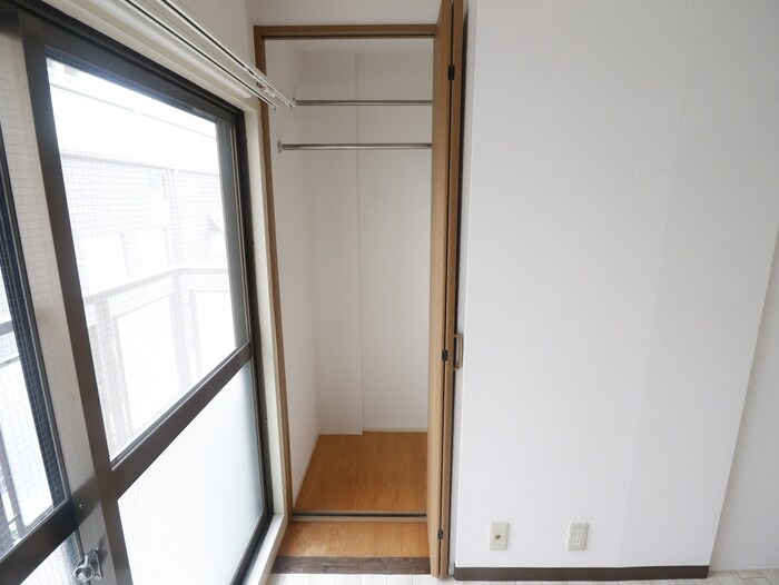 物件内観写真15　(収納)