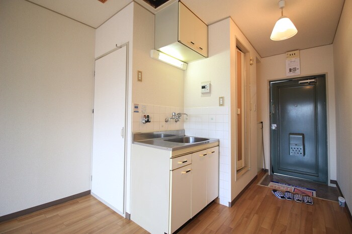 物件内観写真8　(キッチン)