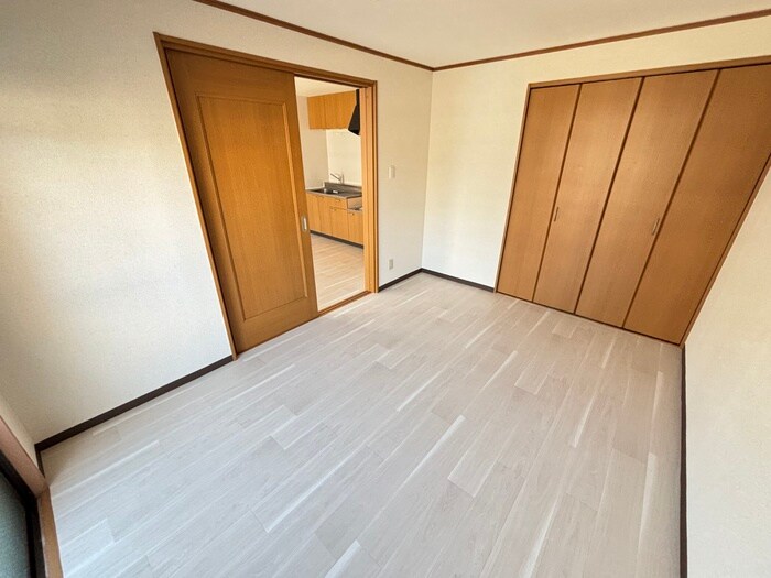 物件内観写真14　(居室)