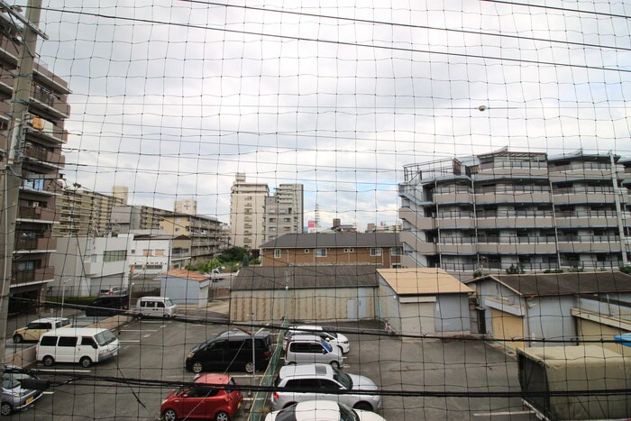 物件内観写真21　(室内からの展望)