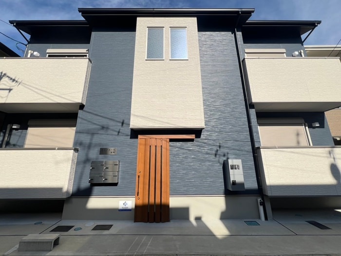 コンフォール成町の物件外観写真