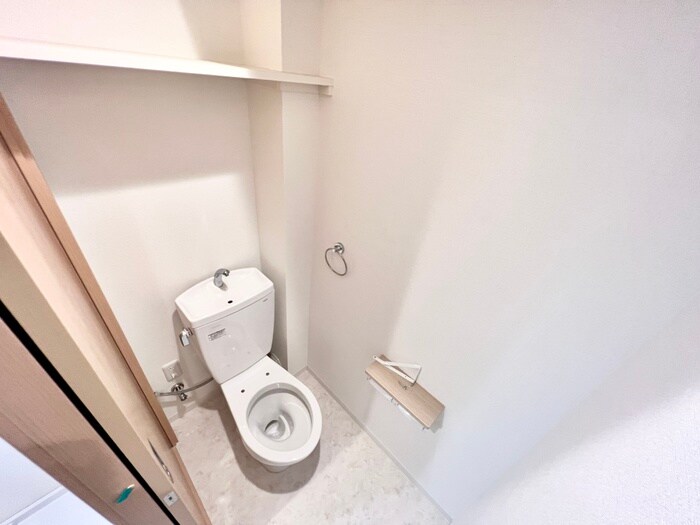 物件内観写真13　(トイレ)