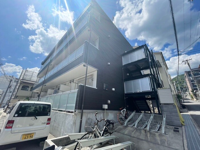 物件外観写真1　(外観写真)