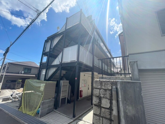 物件外観写真3　(外観写真)