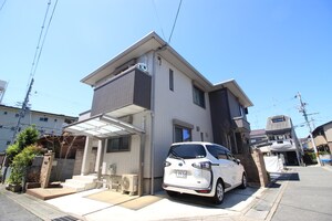 常磐村ノ内町テラスハウス外観写真
