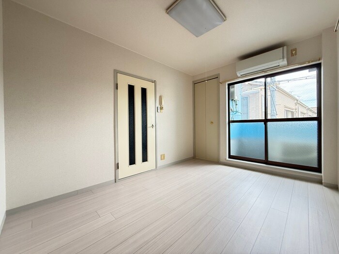 物件内観写真7　(居室)