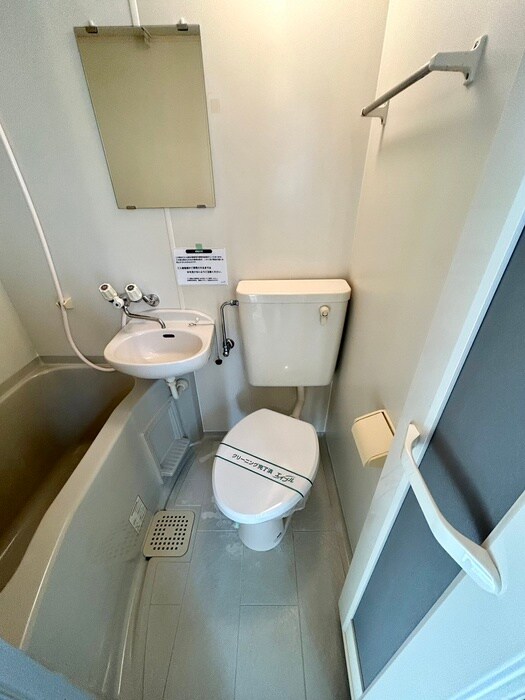 物件内観写真10　(トイレ)