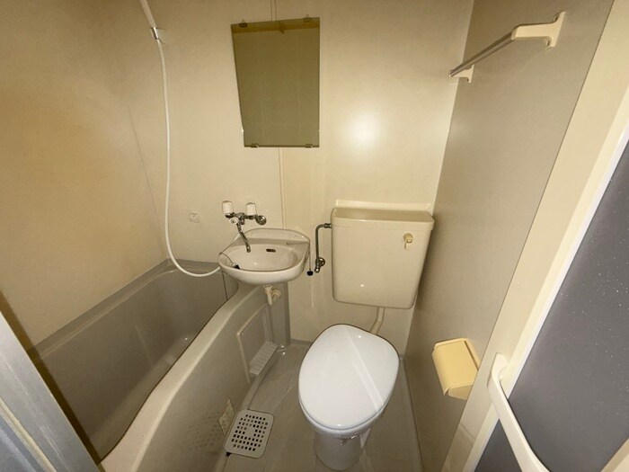 物件内観写真13　(トイレ)