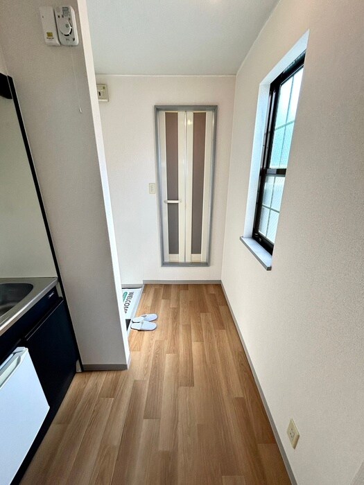 物件内観写真22　(廊下)