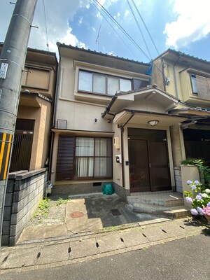 南区上鳥羽山ノ本町５２－５貸家外観写真