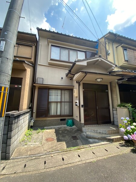 南区上鳥羽山ノ本町５２－５貸家外観写真