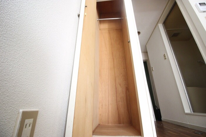 物件内観写真12　(収納)